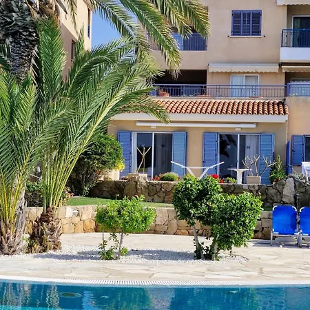Givon Palace * Paphos